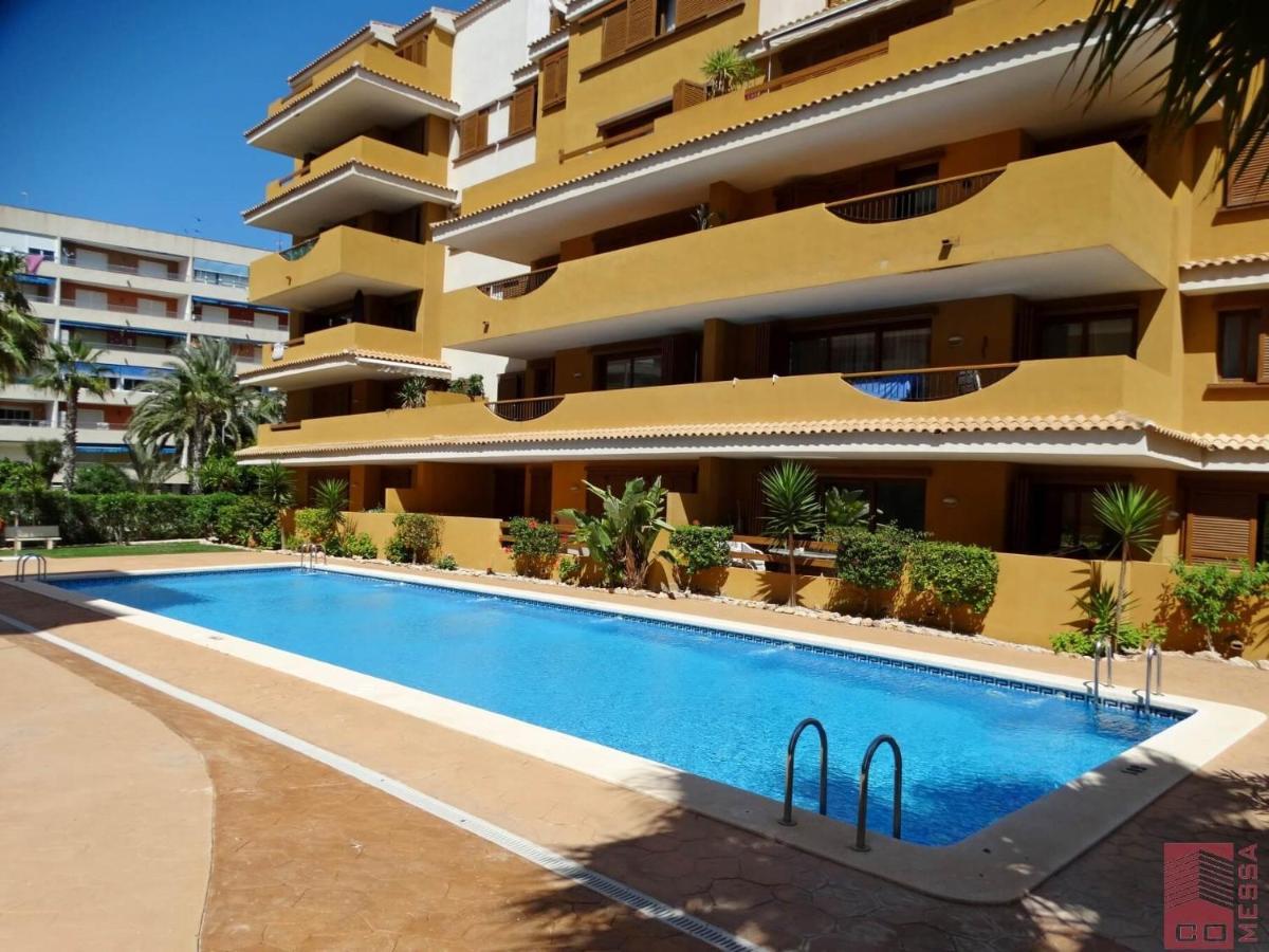 Apartamento Eleonor, La Entrada, Punta Prima, Торевиеха Екстериор снимка