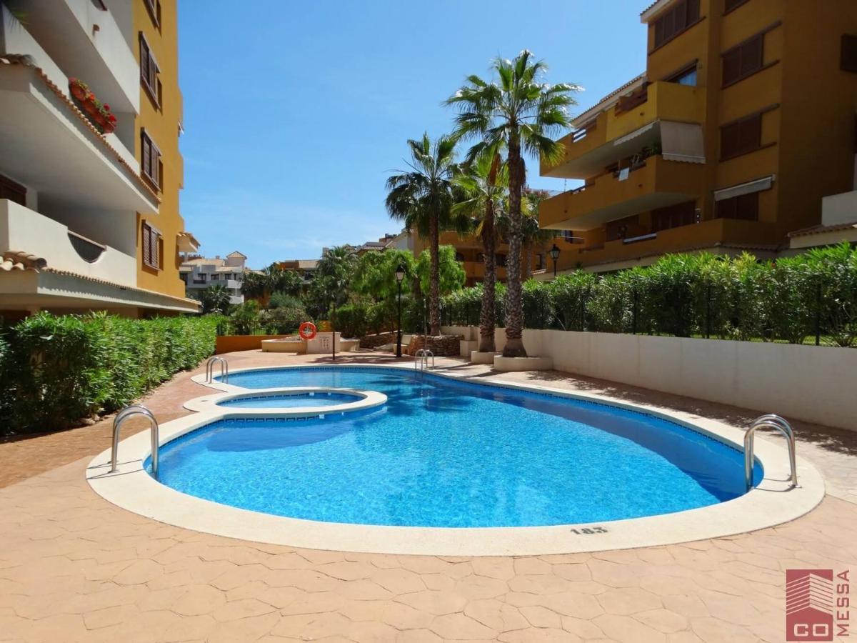 Apartamento Eleonor, La Entrada, Punta Prima, Торевиеха Екстериор снимка