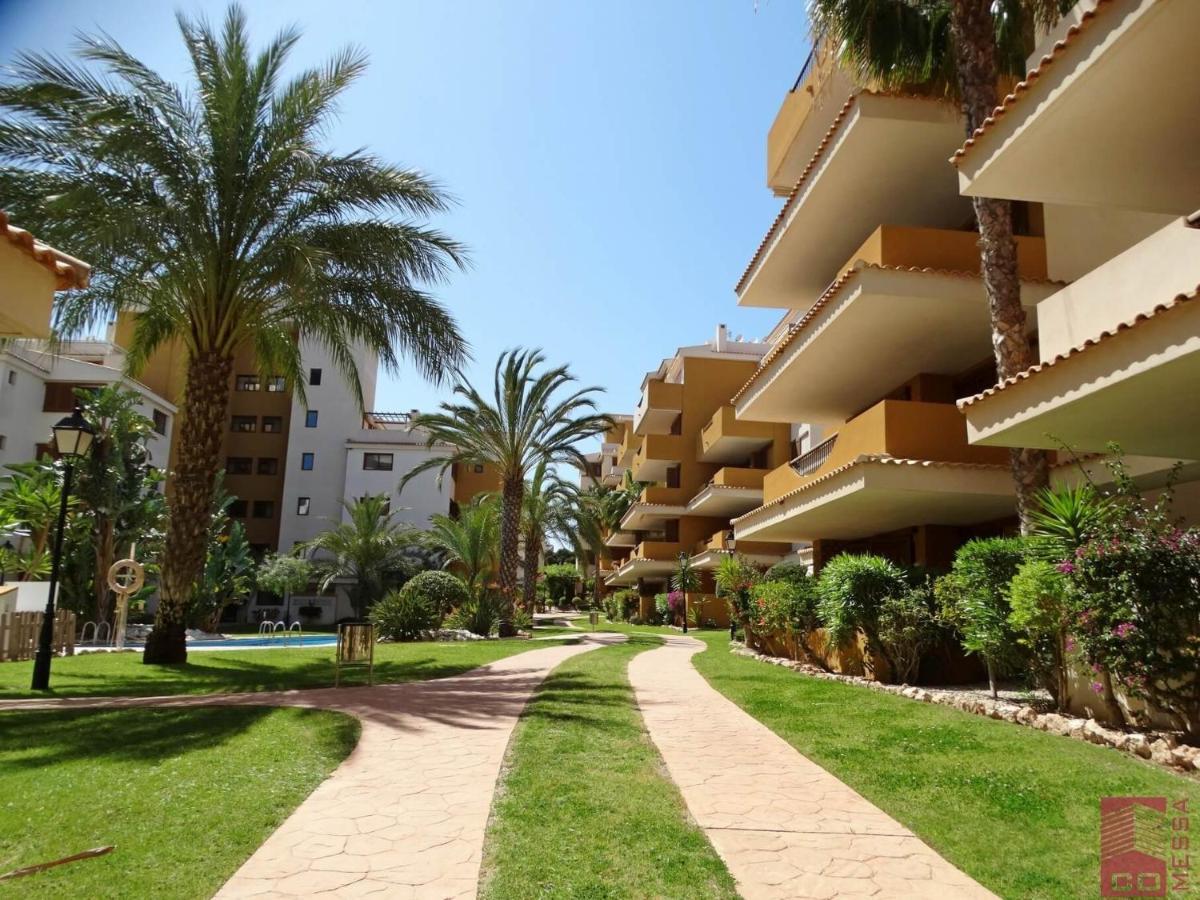 Apartamento Eleonor, La Entrada, Punta Prima, Торевиеха Екстериор снимка