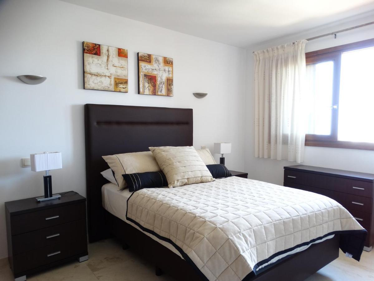 Apartamento Eleonor, La Entrada, Punta Prima, Торевиеха Екстериор снимка